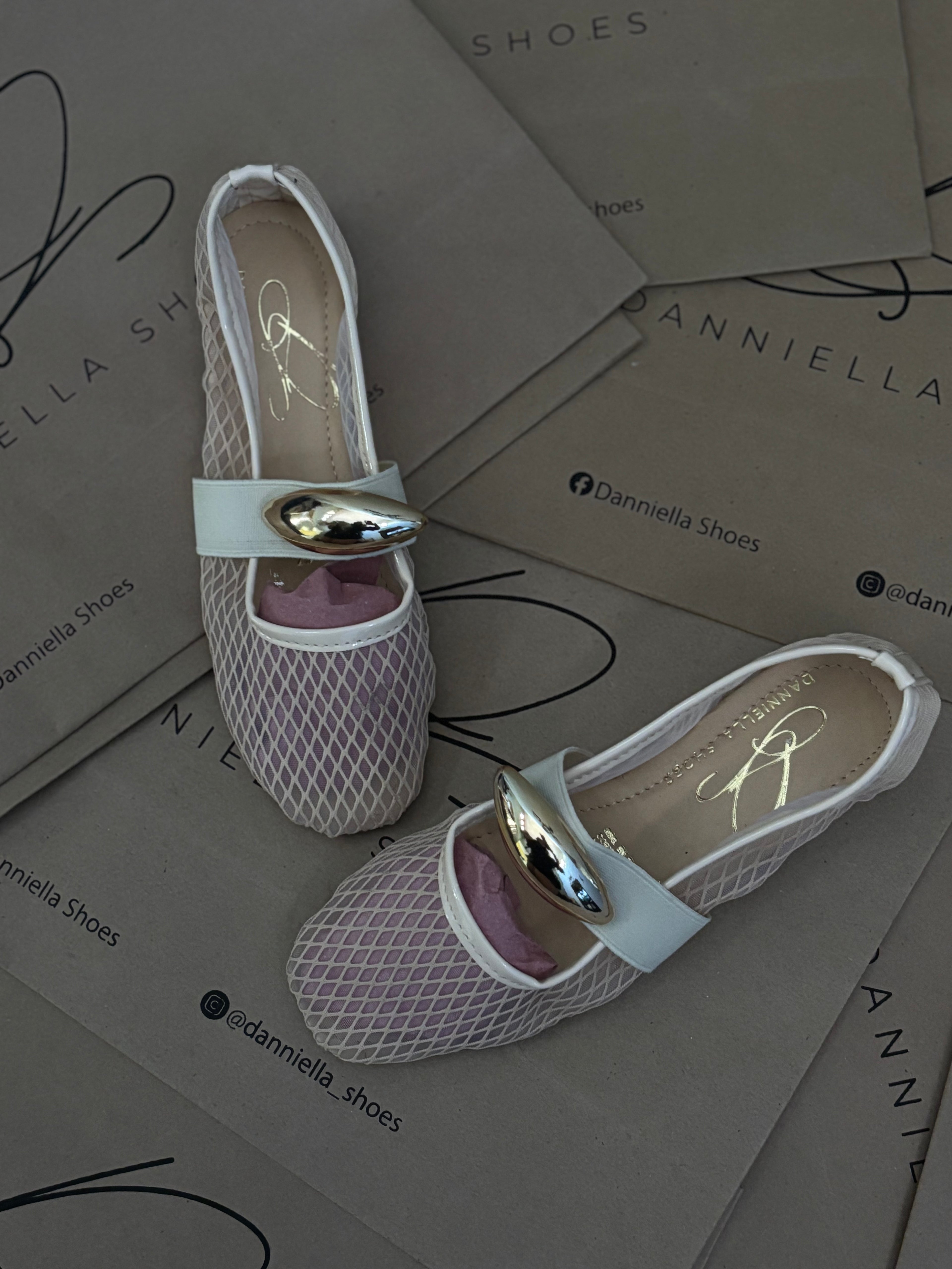 RENATHA "BEIGE"